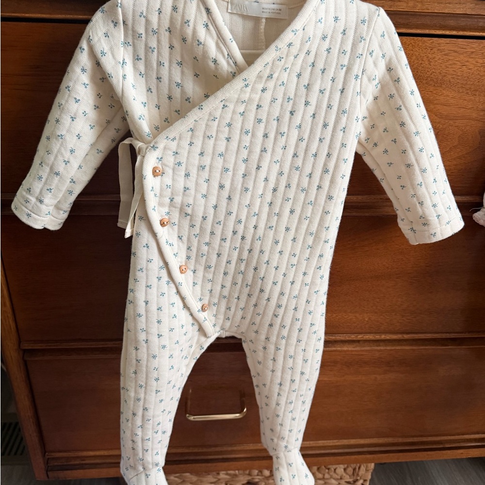 Zara Cream Quilted Footie with Blue Floral Print